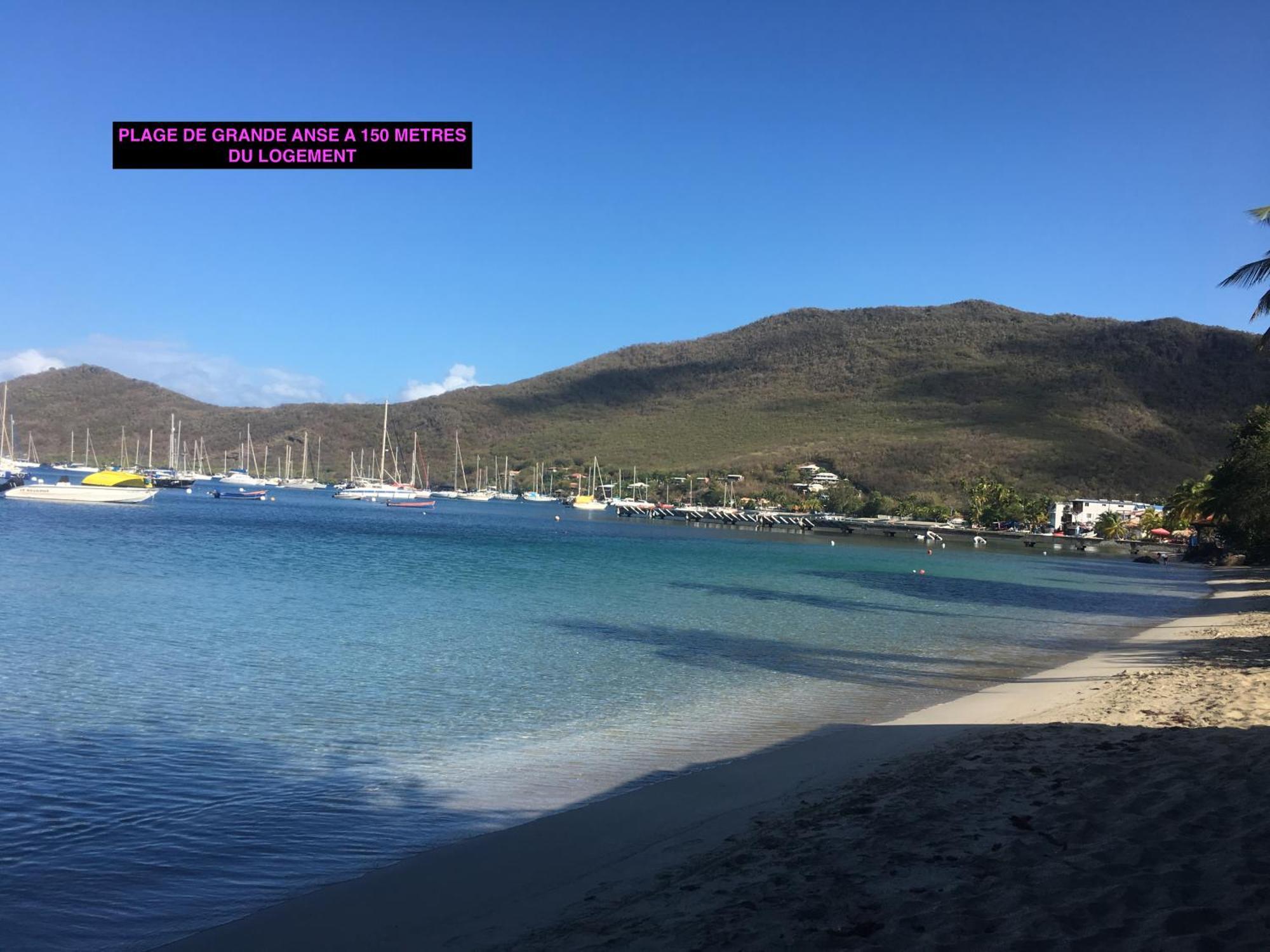 Bungalow "Doussin' Kreyol", Au Calme A 150M De La Plage Grande Anse Buitenkant foto