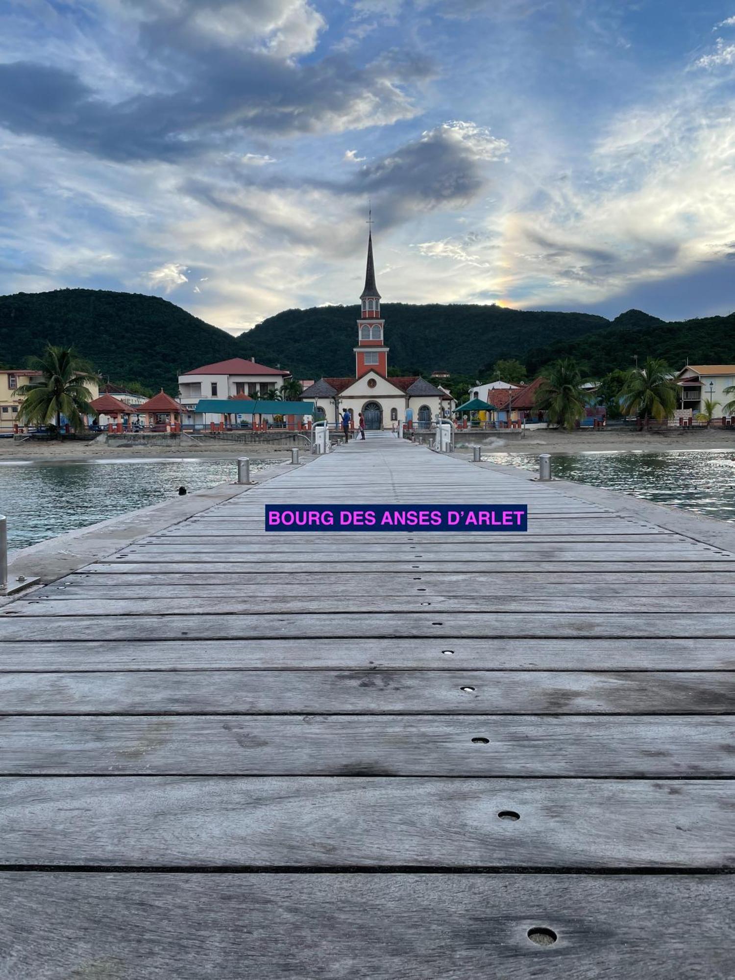 Bungalow "Doussin' Kreyol", Au Calme A 150M De La Plage Grande Anse Buitenkant foto